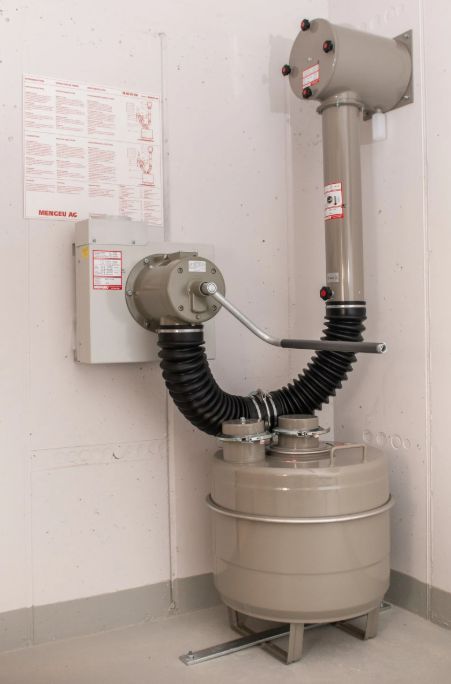 Fornitura e posa completa degli elementi del rifugio